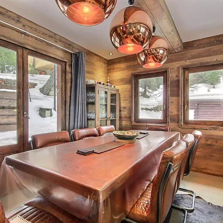 Chalet Renove Au Pied Des Pistes Avec Balcon Et Cheminee - Fr-1-455-231 *